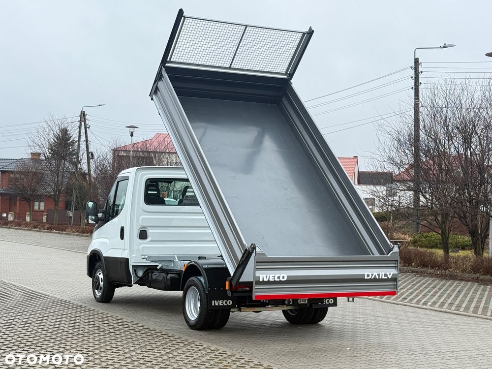 Iveco DAILY 35/50-180 3.0 HPI 180KM WYWROTKA 3-stronna ! 95 tyś km! Resor +Poduszka! NAVI! Kamera Cofania!! - 26