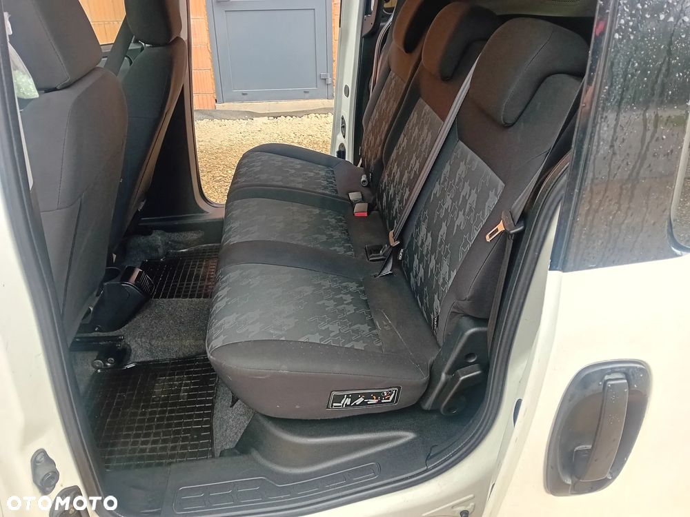 Opel Combo - 14