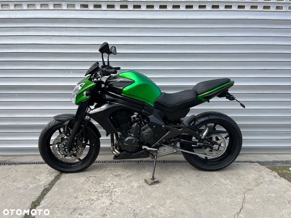 Kawasaki ER - 2