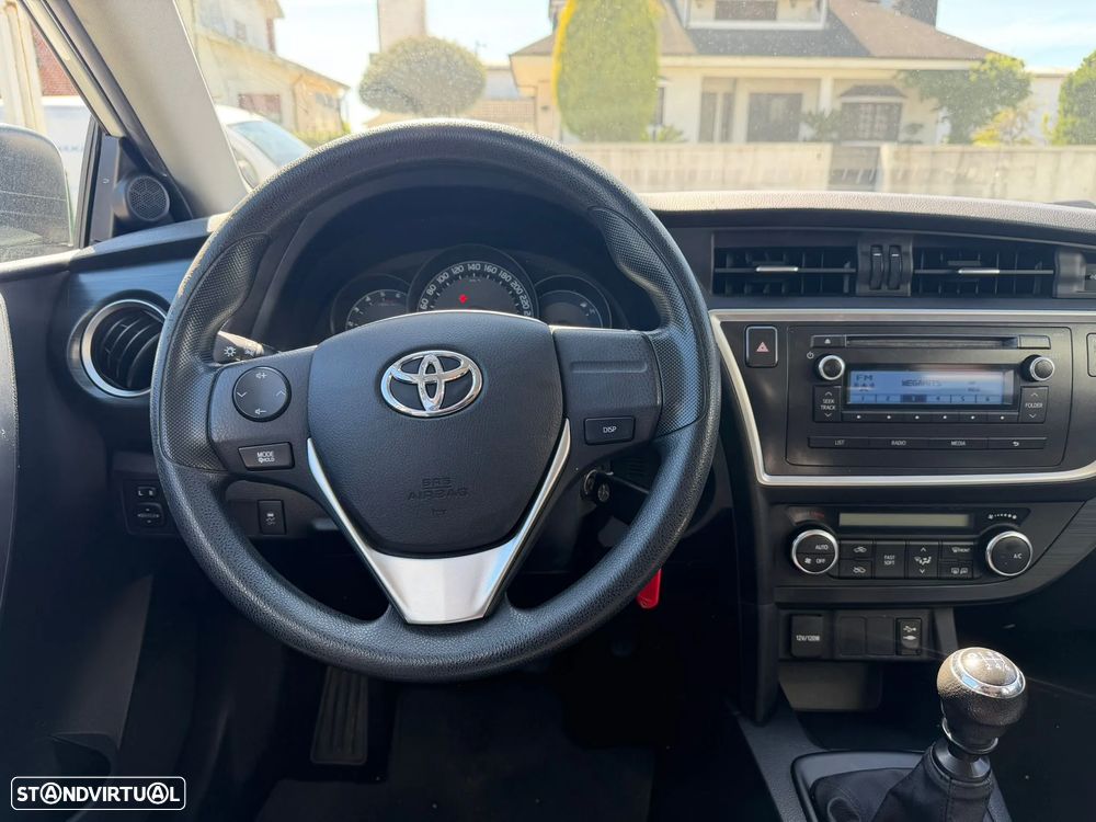 Toyota Auris 1.4 D-4D ACtive+AC - 9