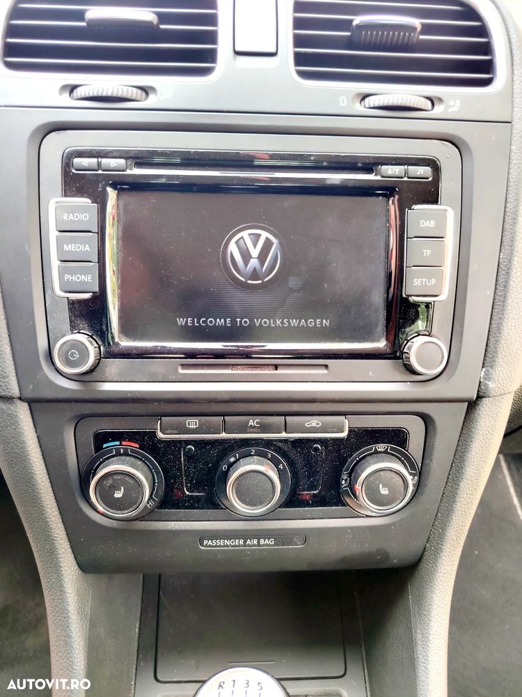 Volkswagen Golf - 17