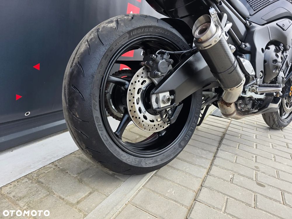 Yamaha FZ8 - 26