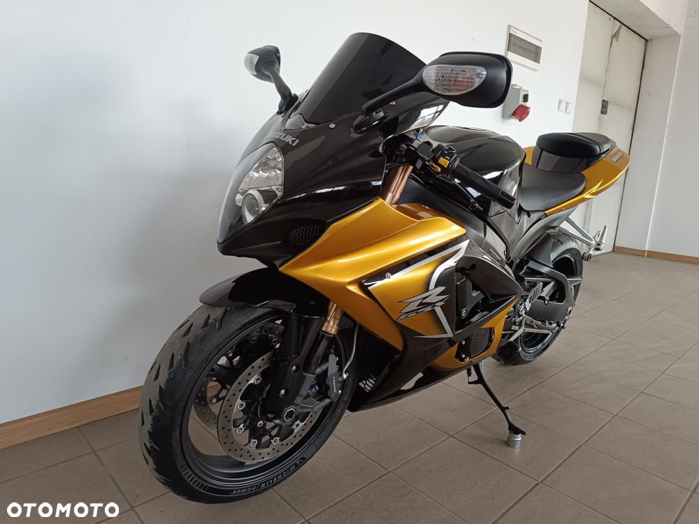 Suzuki GSX-R - 9