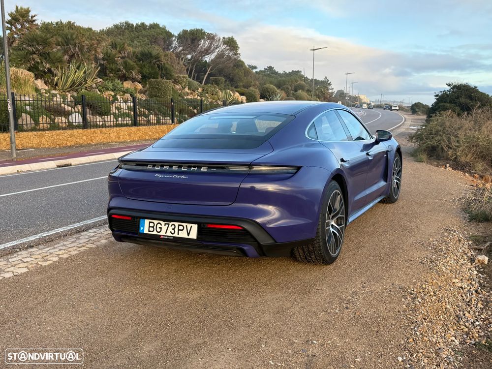 Porsche Taycan Turbo - 4