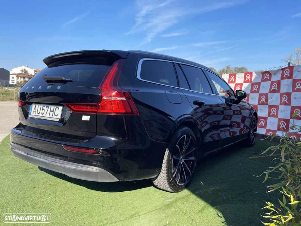 Volvo V60 2.0 T6 AWD TE Core - 3