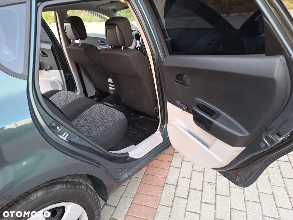 Kia Ceed 1.4 CVVT Attract - 24