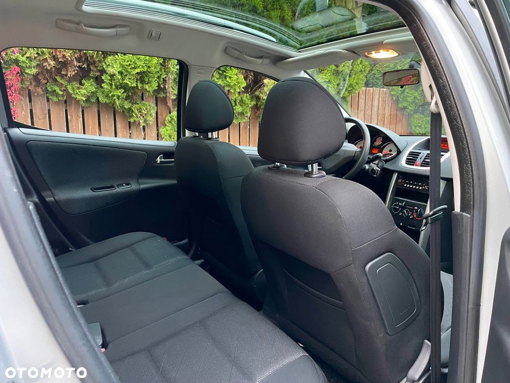 Peugeot 207 120 Premium - 9