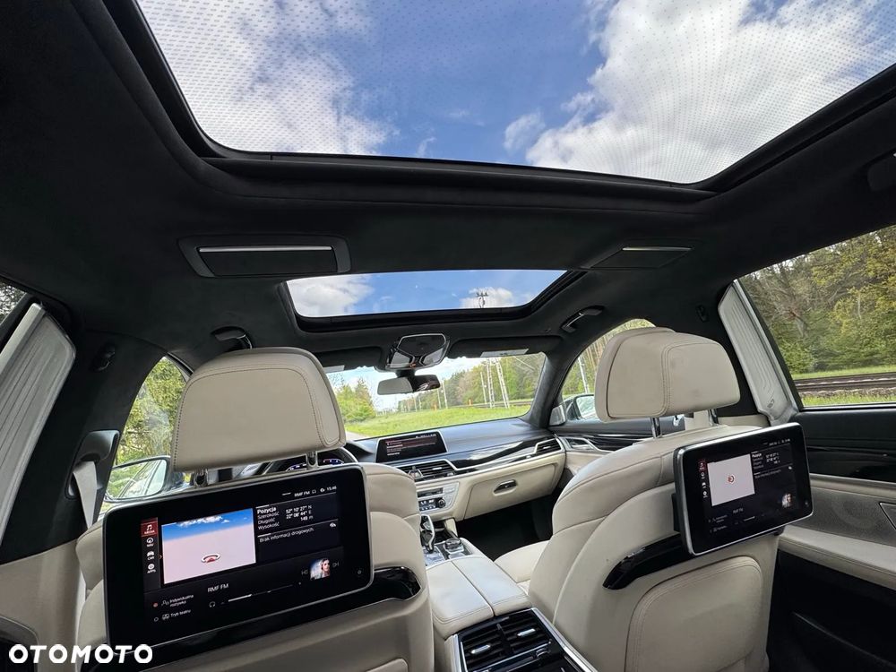 BMW-ALPINA B7 Biturbo - 26