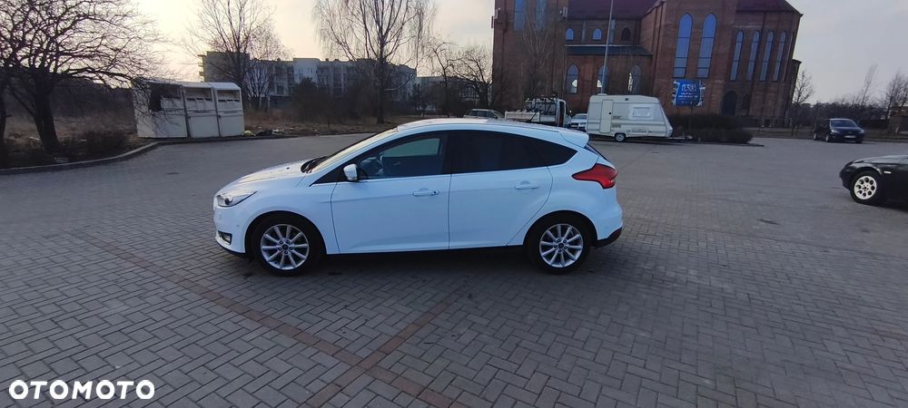 Ford Focus 1.0 EcoBoost Titanium ASS - 14