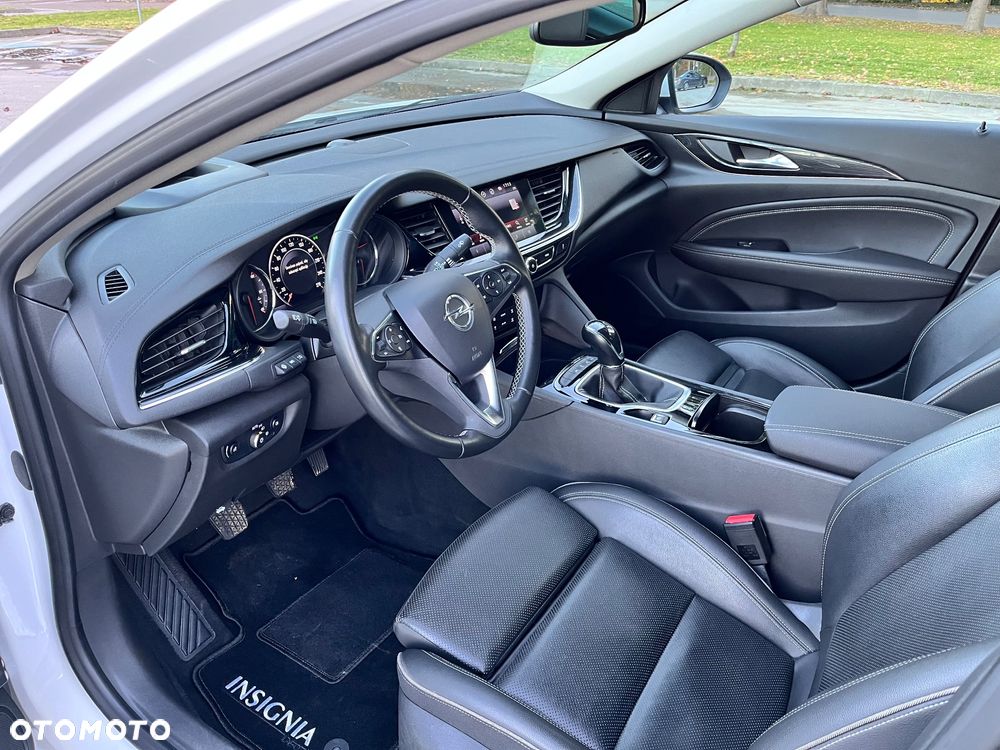 Opel Insignia Grand Sport 2.0 Diesel Innovation - 24