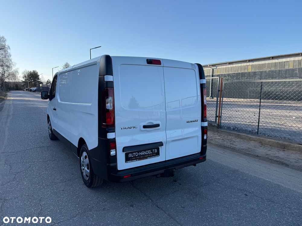 Renault Trafic - 10