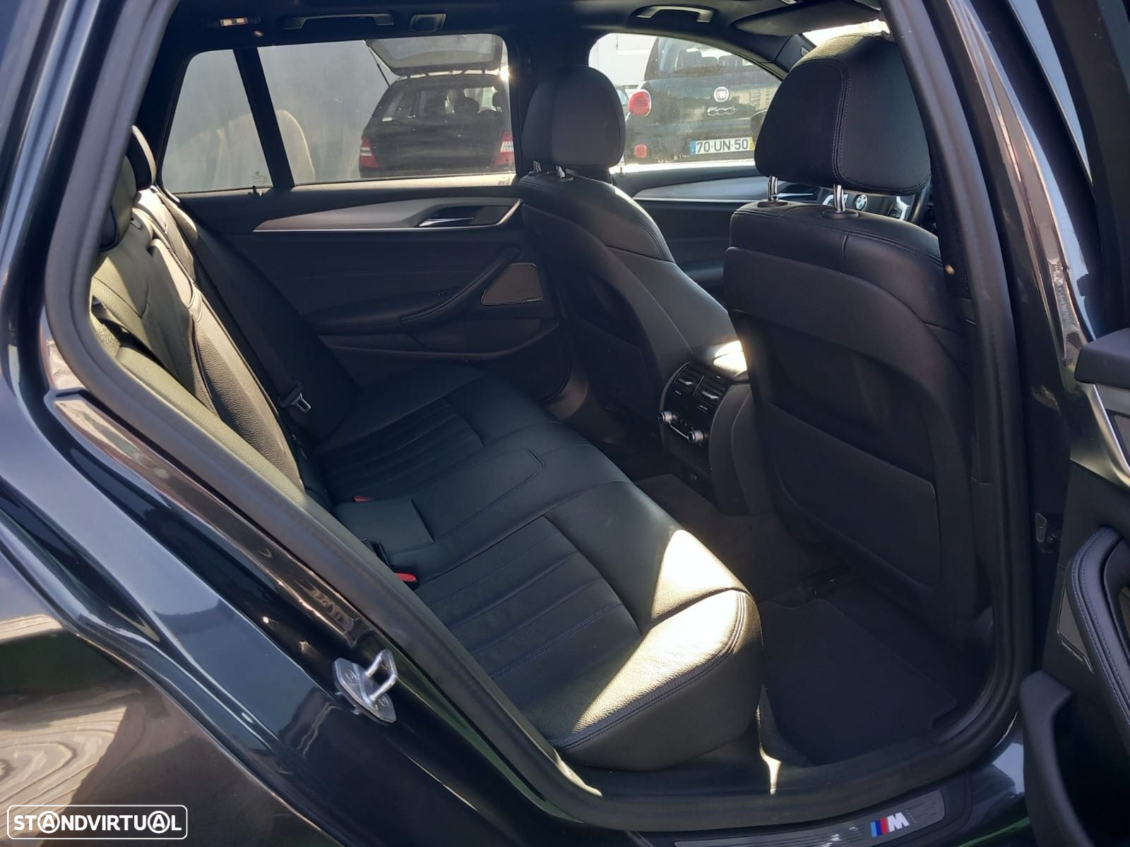 BMW 525 d Pack M Auto - 27