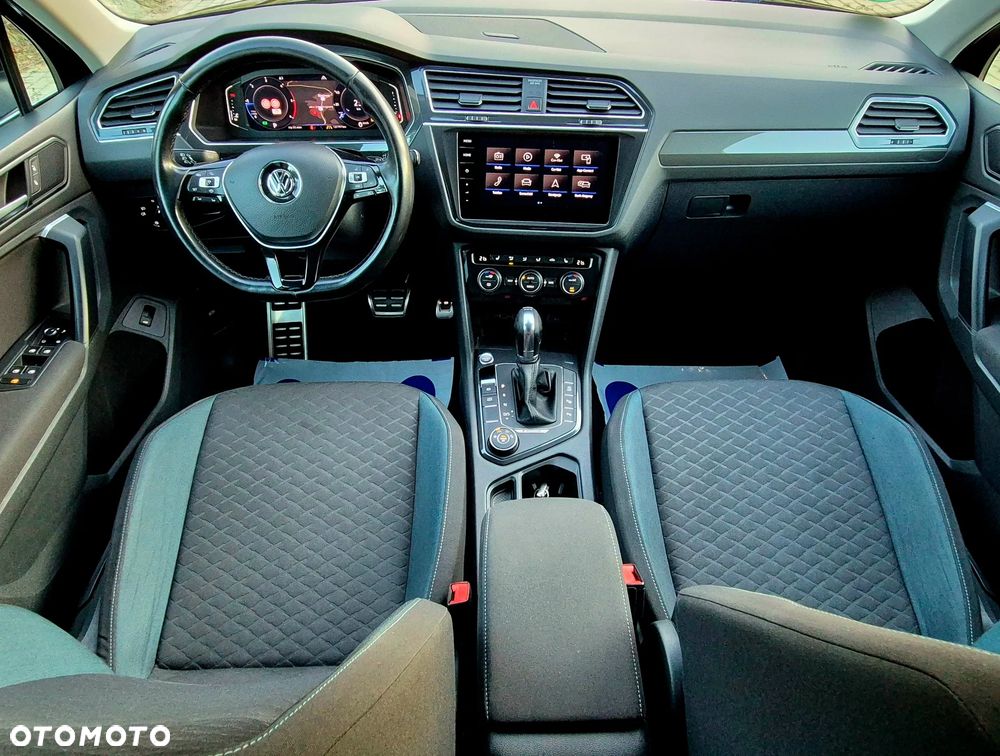 Volkswagen Tiguan 2.0 TDI SCR 4Motion DSG IQ.DRIVE - 29