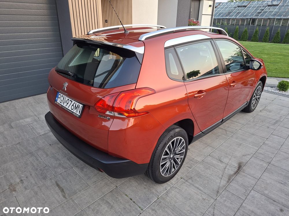 Peugeot 2008 - 6