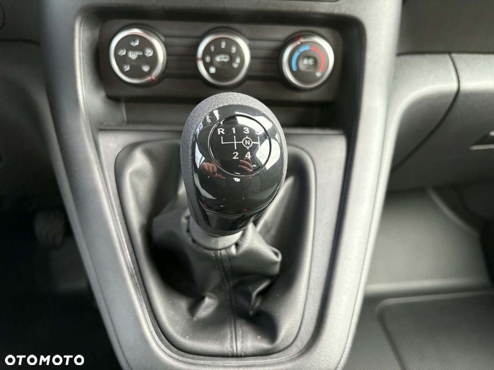 Mercedes-Benz Citan - 13