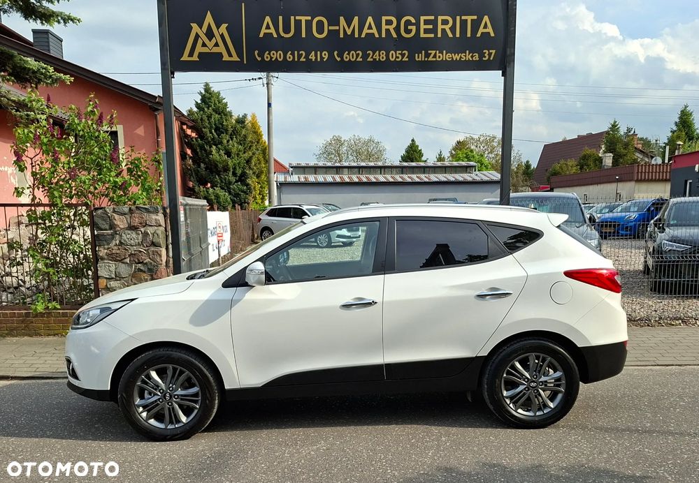 Hyundai ix35 1.6 2WD Fifa World Cup Edition - 3