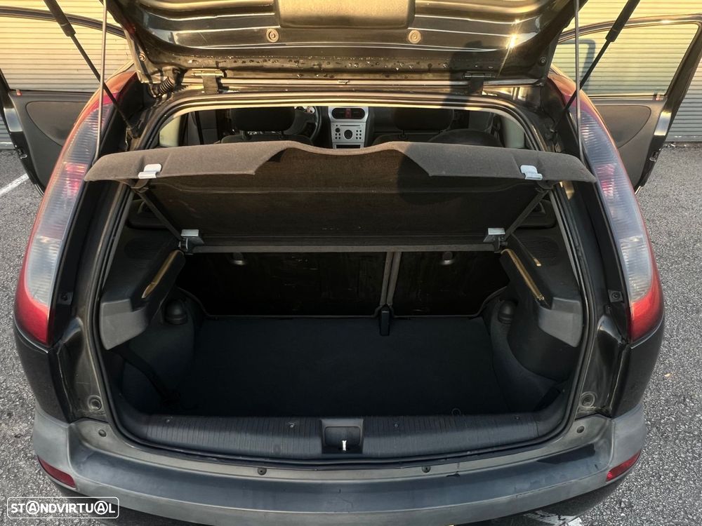 Opel Corsa 1.2 16V Sport - 15