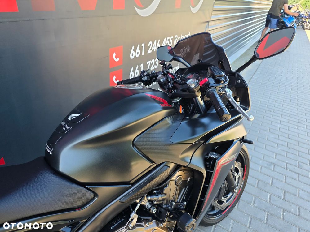 Honda CBR - 26