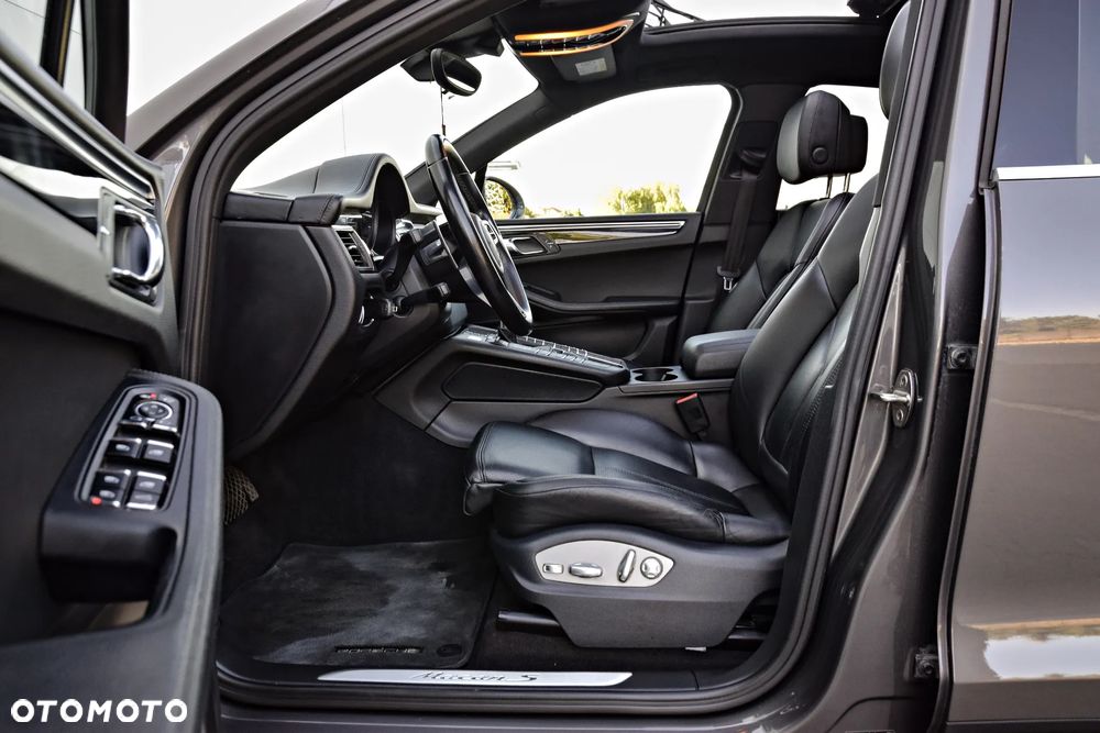 Porsche Macan S - 18