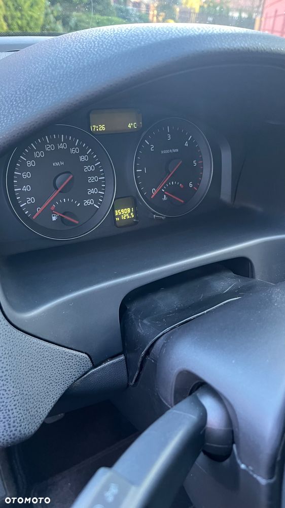 Volvo C30 2.0D Momentum - 17