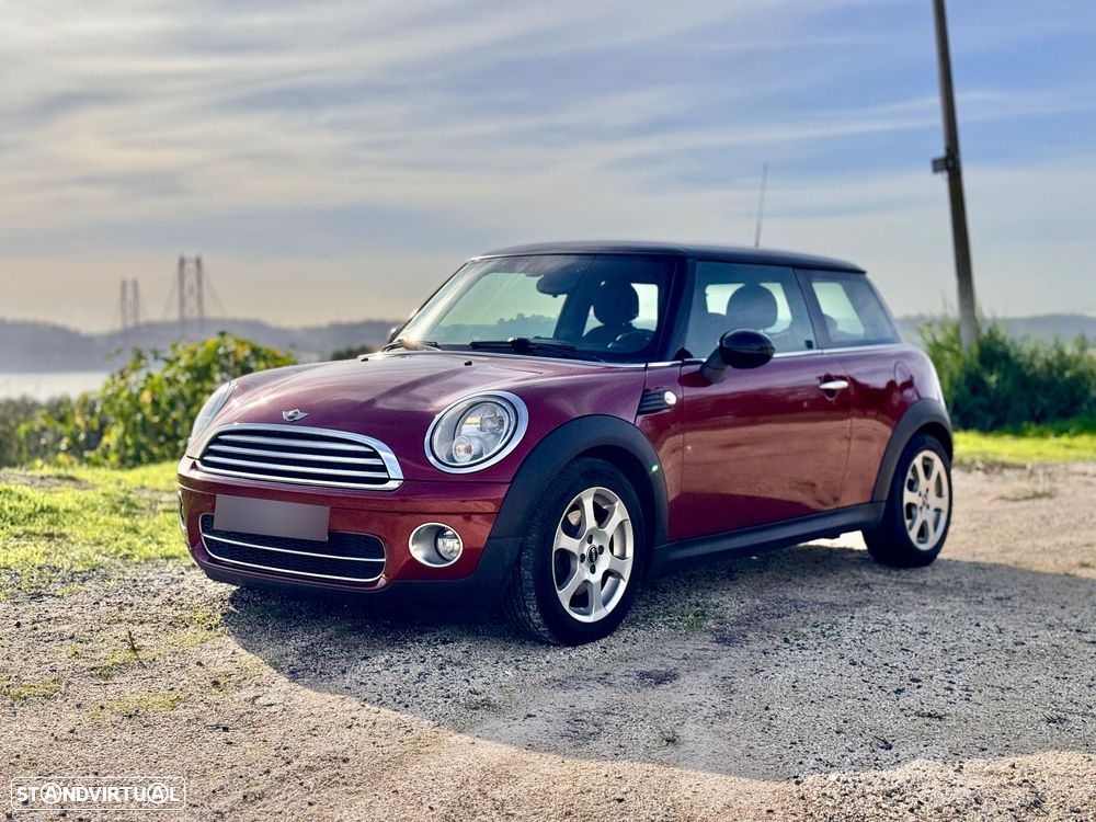 MINI 3 Portas Cooper D - 1