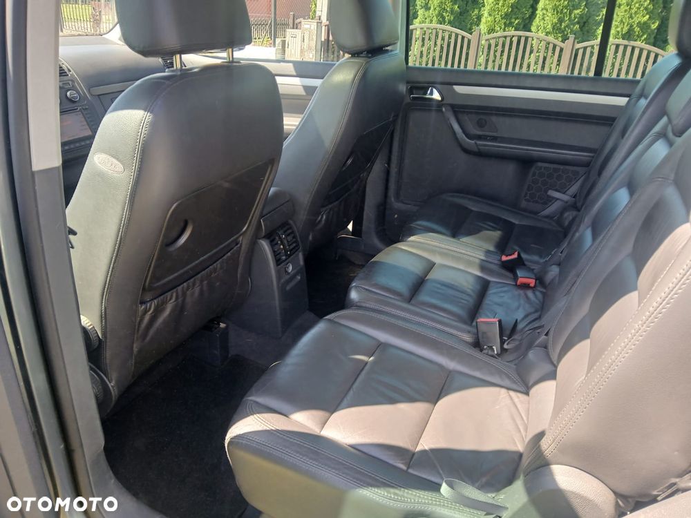 Volkswagen Touran 2.0 TDI DPF DSG Highline - 9