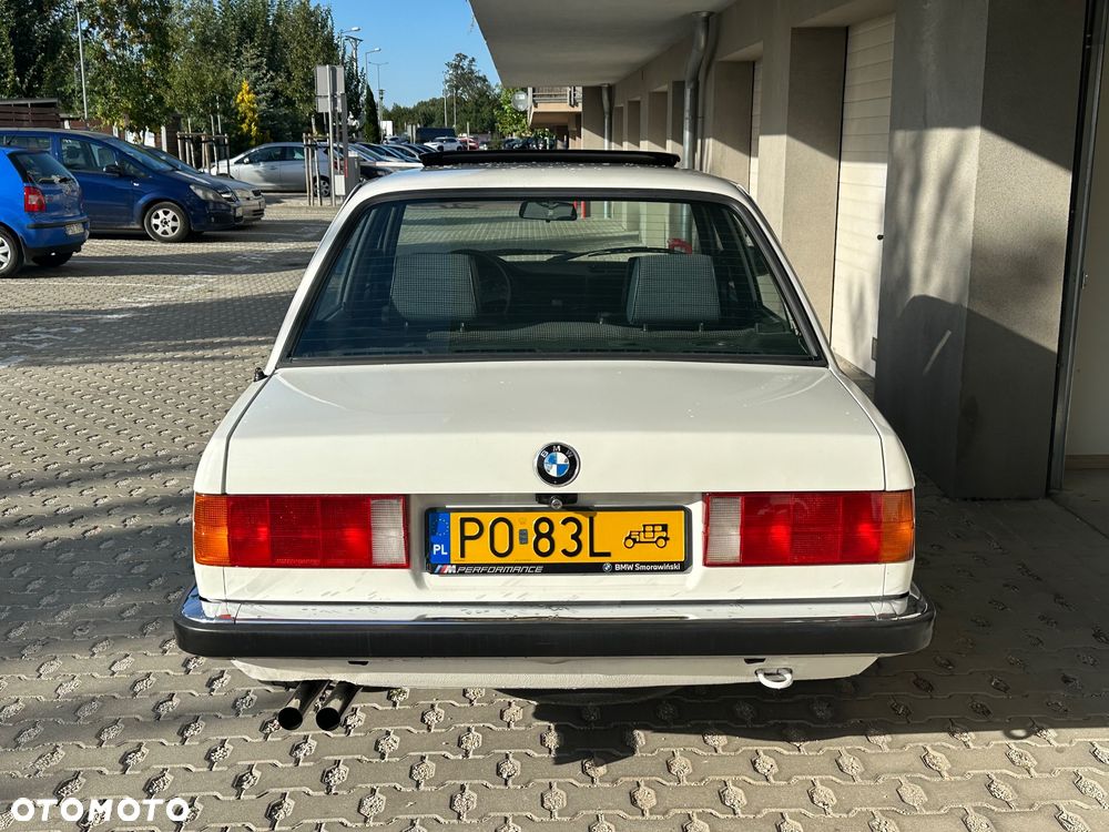 BMW Seria 3 325e - 3