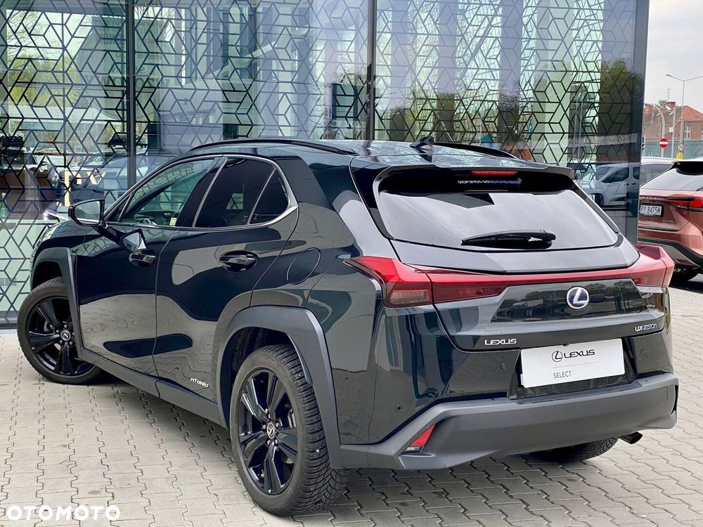Lexus UX 250h GPF F Impression 2WD - 11