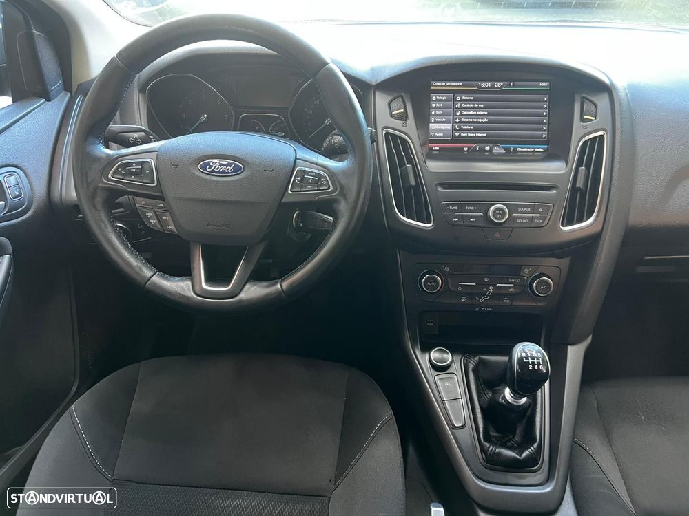 Ford Focus 1.6 TDCi Titanium - 21