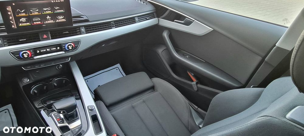Audi A4 Avant 35 TFSI S tronic sport - 25