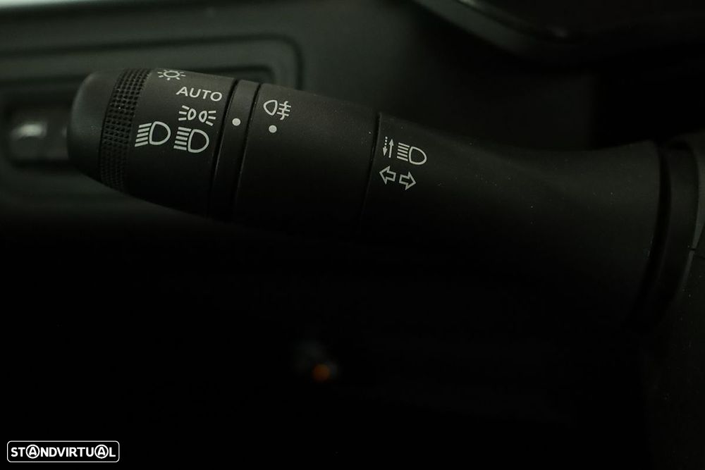 Renault Captur 1.0 TCe Techno Bi-Fuel - 17