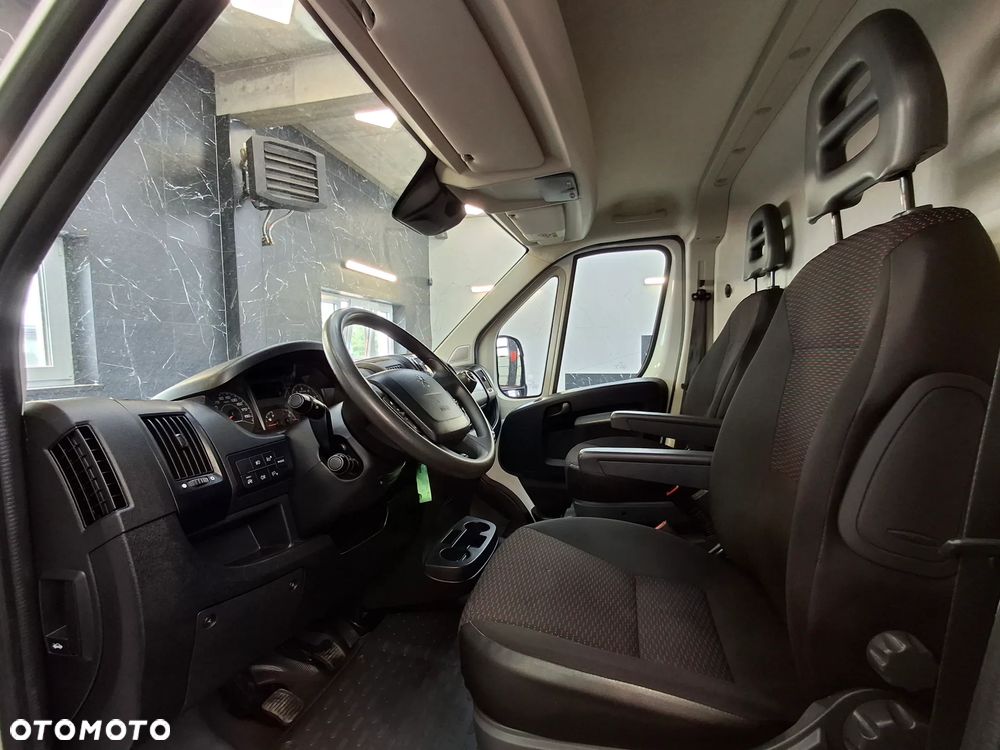 Peugeot Boxer 2020 Rok Furgon VAN L2H2 Kamera Cofania Nawigacja Fabryczna TomTom Światła LED Klimatyzacja Automatyczna Tempomat Niski Przebieg - 30