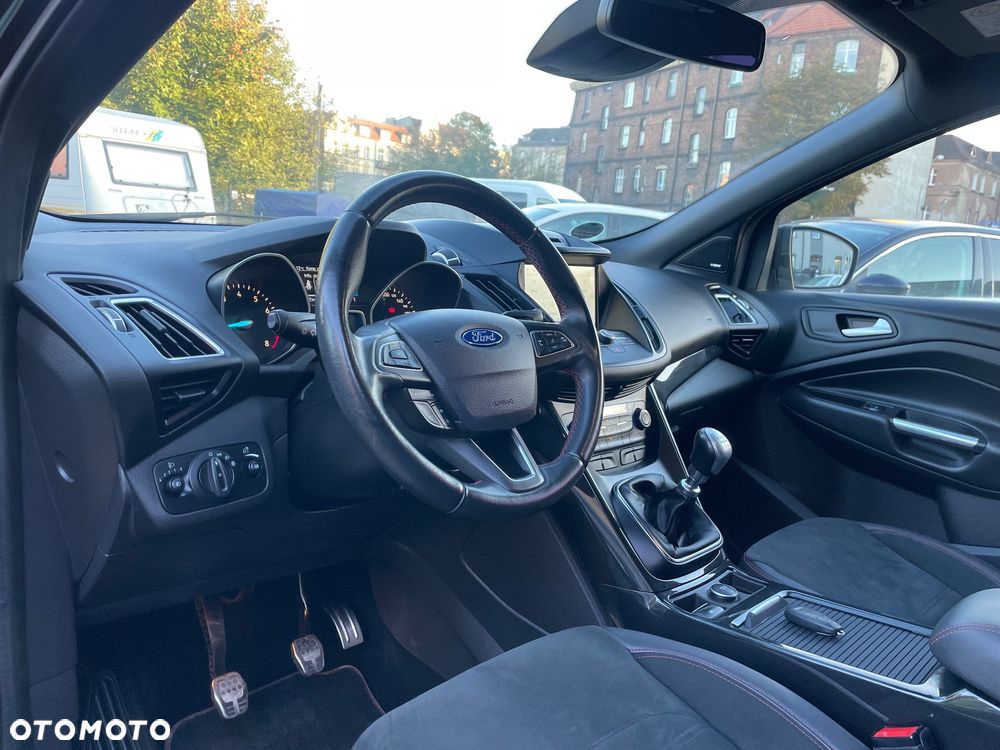 Ford Kuga 1.6 EcoBoost 2x4 SYNC - 16