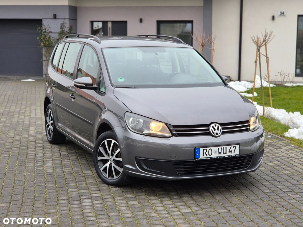 Volkswagen Touran 1.6 TDI DPF BlueMotion Technology DSG Comfortline - 1