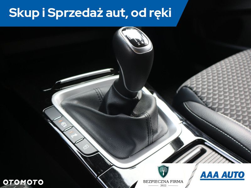 Kia Ceed - 14