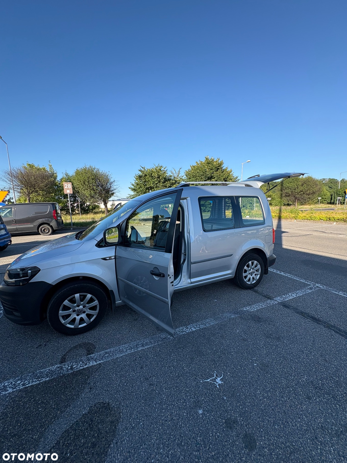 Volkswagen Caddy 2.0 TDI - 2