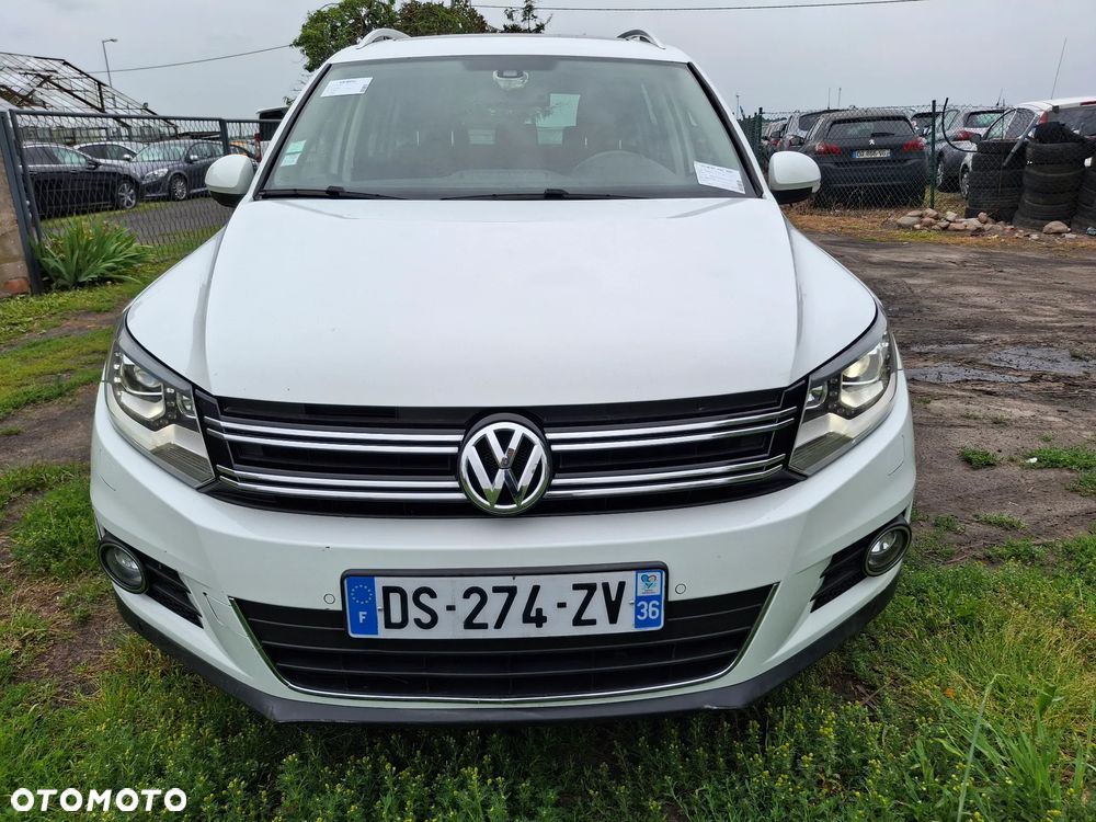 Volkswagen Tiguan - 1