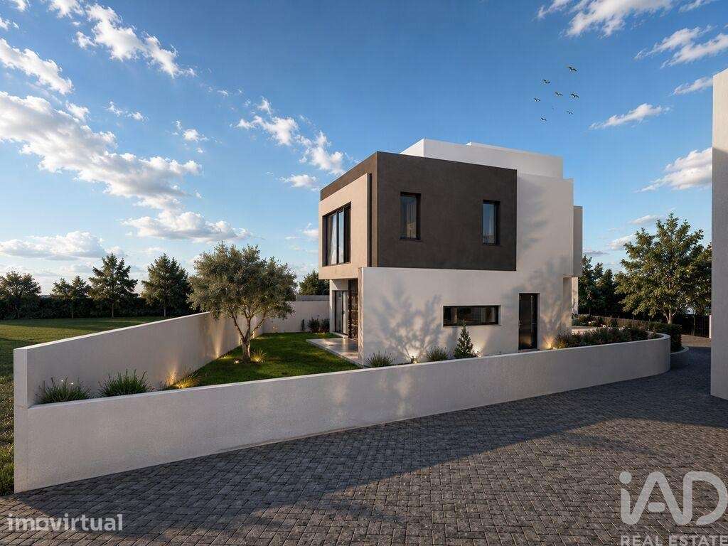 Casa de Cidade T4 em Buarcos E São Julião de 195,00 m2 - Grande imagem: 4/6