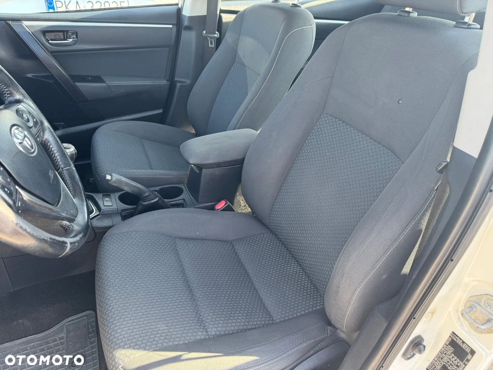Toyota Corolla 1.4 D-4D Comfort - 5