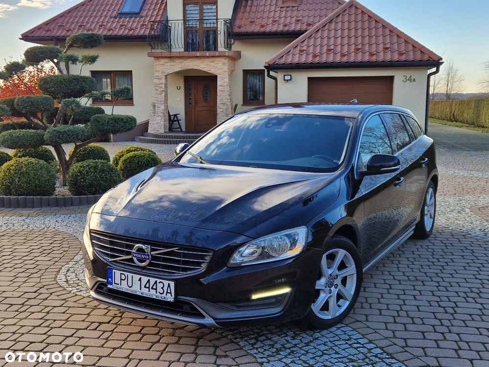 Volvo V60 D2 Momentum - 9