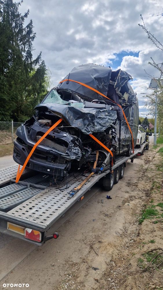 Rama z dokumentami Iveco Daily max 35s18 2023 rok uszkodzona - 1