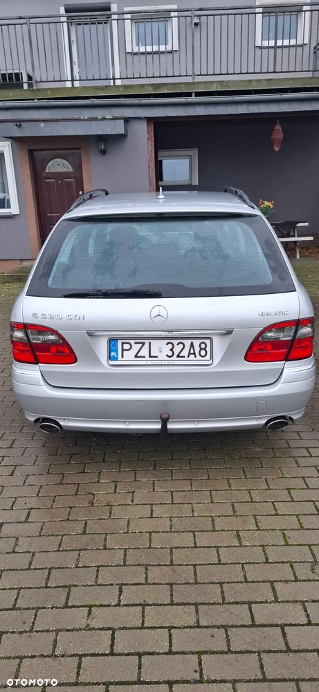 Mercedes-Benz Klasa E 320 CDI 4-Matic Avantgarde - 4