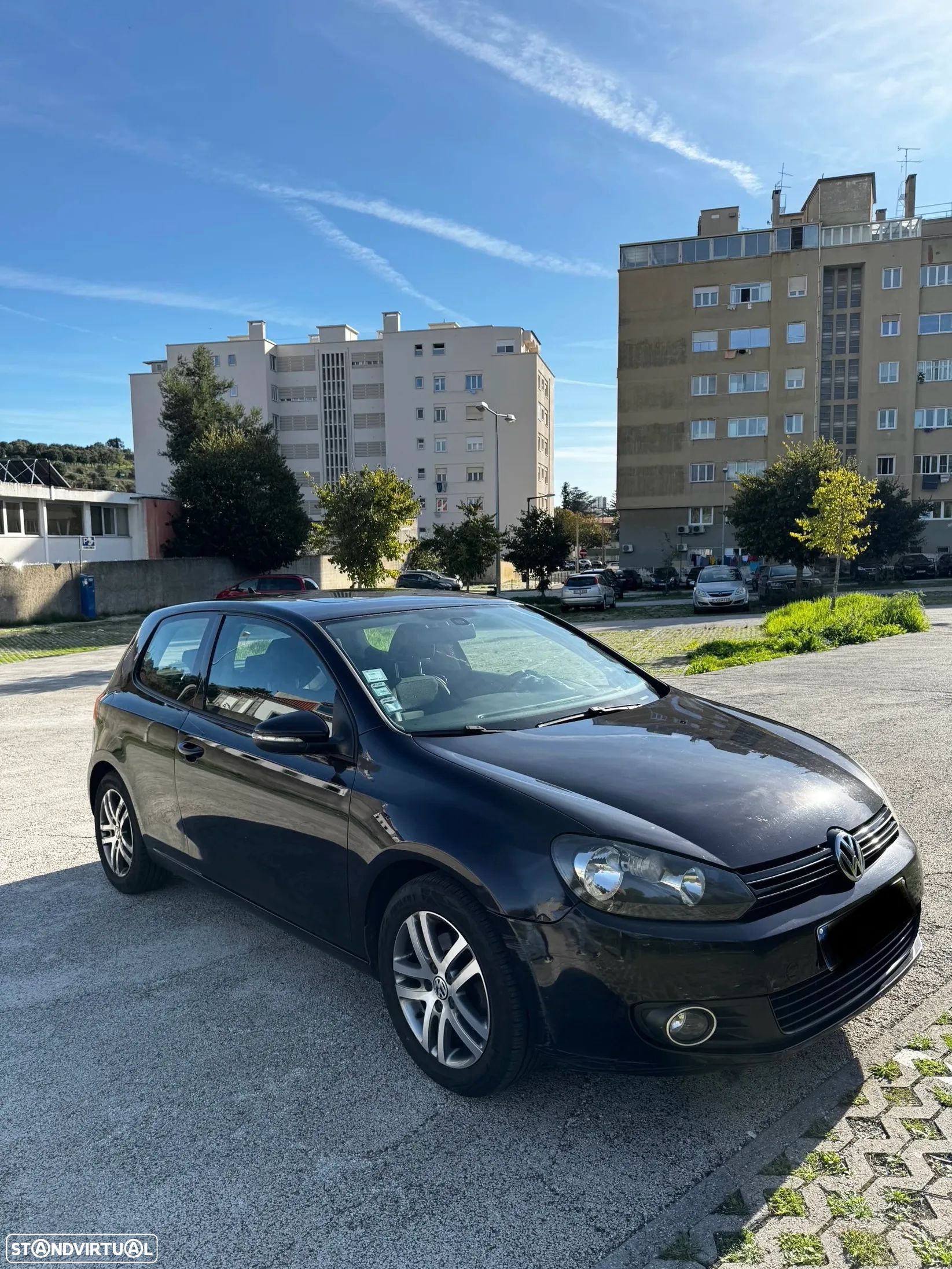VW Golf 1.6 TDi Confortline - 1