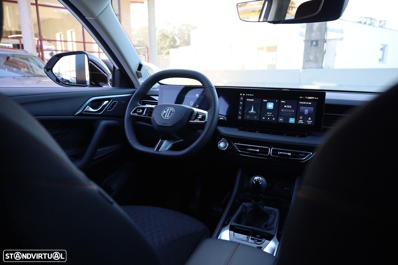 MG HS 1.5 T Comfort - 15