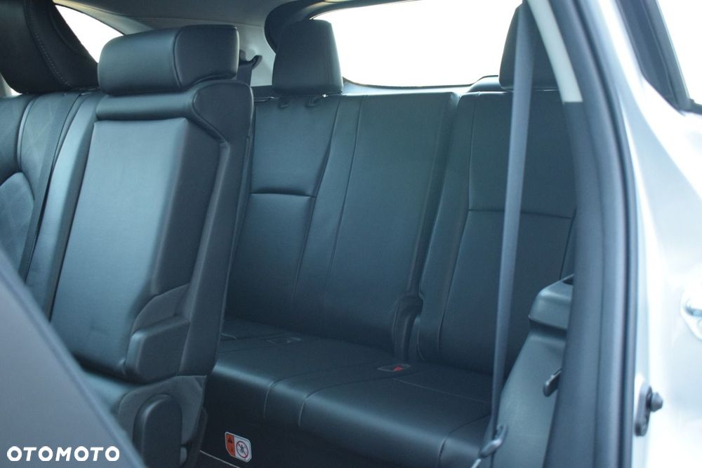 Toyota Highlander - 16