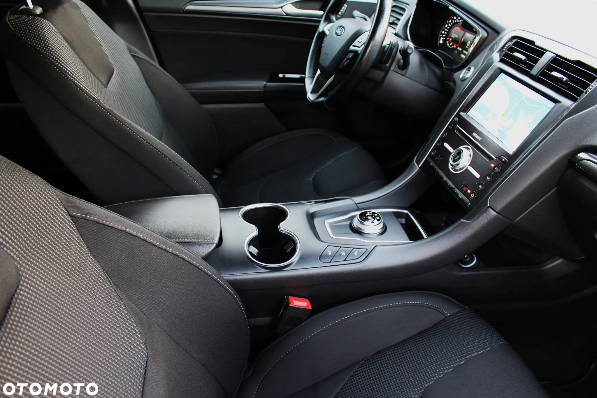 Ford Mondeo 2.0 EcoBlue Titanium - 17