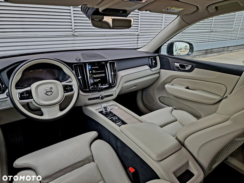Volvo XC 60 T5 AWD Inscription - 26