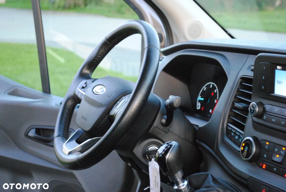 Ford Transit - 20