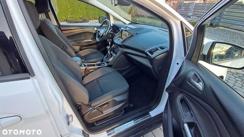 Ford Grand C-MAX - 7