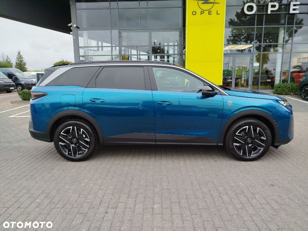 Peugeot 5008 - 8